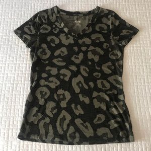 Mossimo Cheetah Print Tee (SizeM)